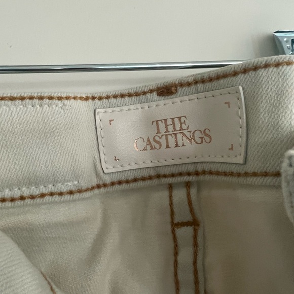Aritzia The Casting Jeans in rare light denim colour. - Picture 4 of 4